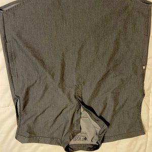 Rafaela Figs scrub top